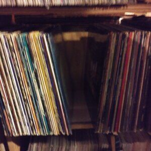 Nice High Grade Collection of 39 Different Country Albums FOR MY NEW HOMIE!